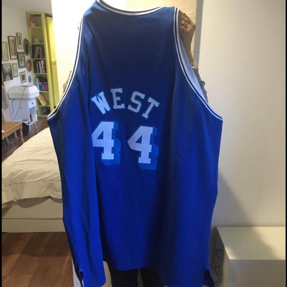 Mitchell & Ness Authentic Jersey worn a handful of times - Picture 2 of 3